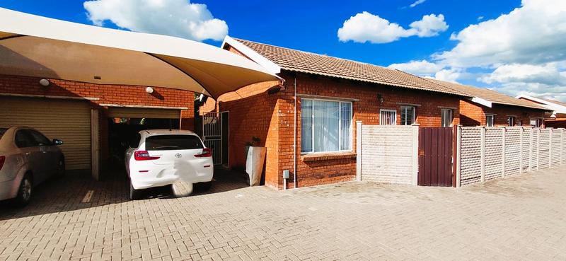 2 Bedroom Property for Sale in Noordhoek Free State